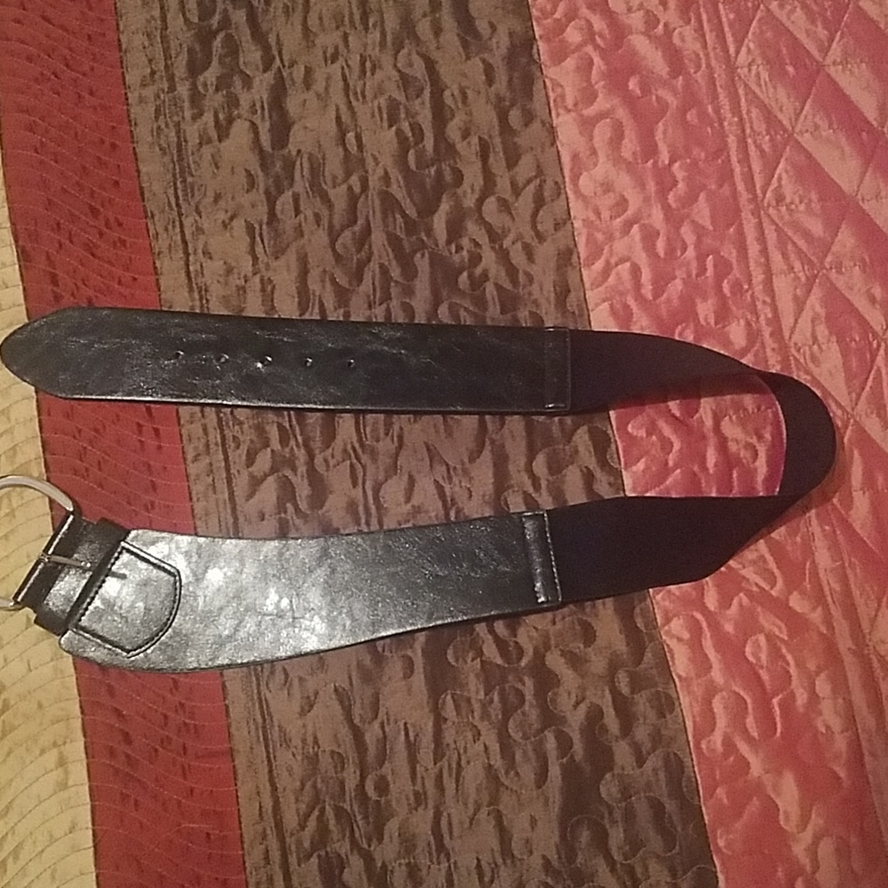 New black silvertone belt, M/L, non-leather with elastic mid-section